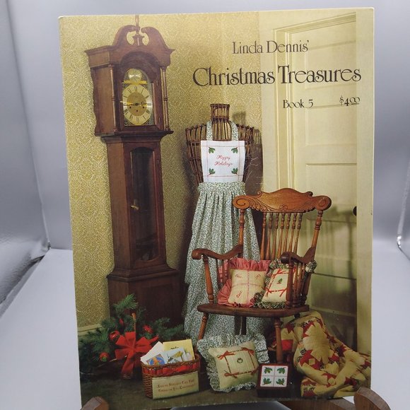 Vintage Cross Stitch Patterns, Christmas Treasures by Linda Dennis Book 5 - Picture 1 of 2